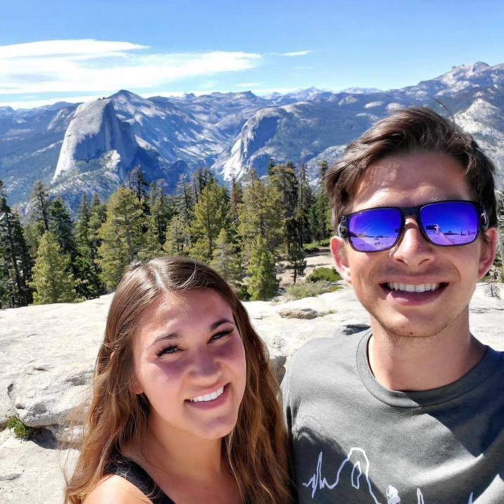 Meet your Posher, Mara